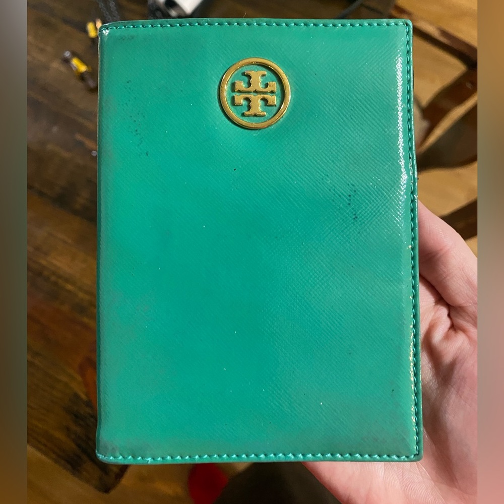 COPY - TORY BURCH wallet